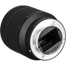 Load image into Gallery viewer, Sony A7 mark III + FE 28-70mm F/3.5-5.6 OSS